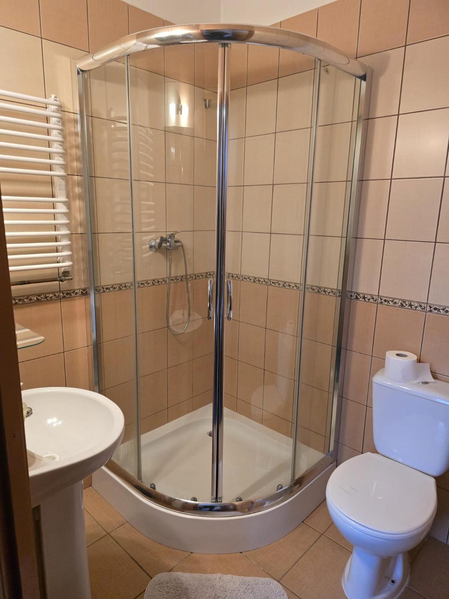 Pensjonat Feliksow Wiskitki Zewnętrze zdjęcie